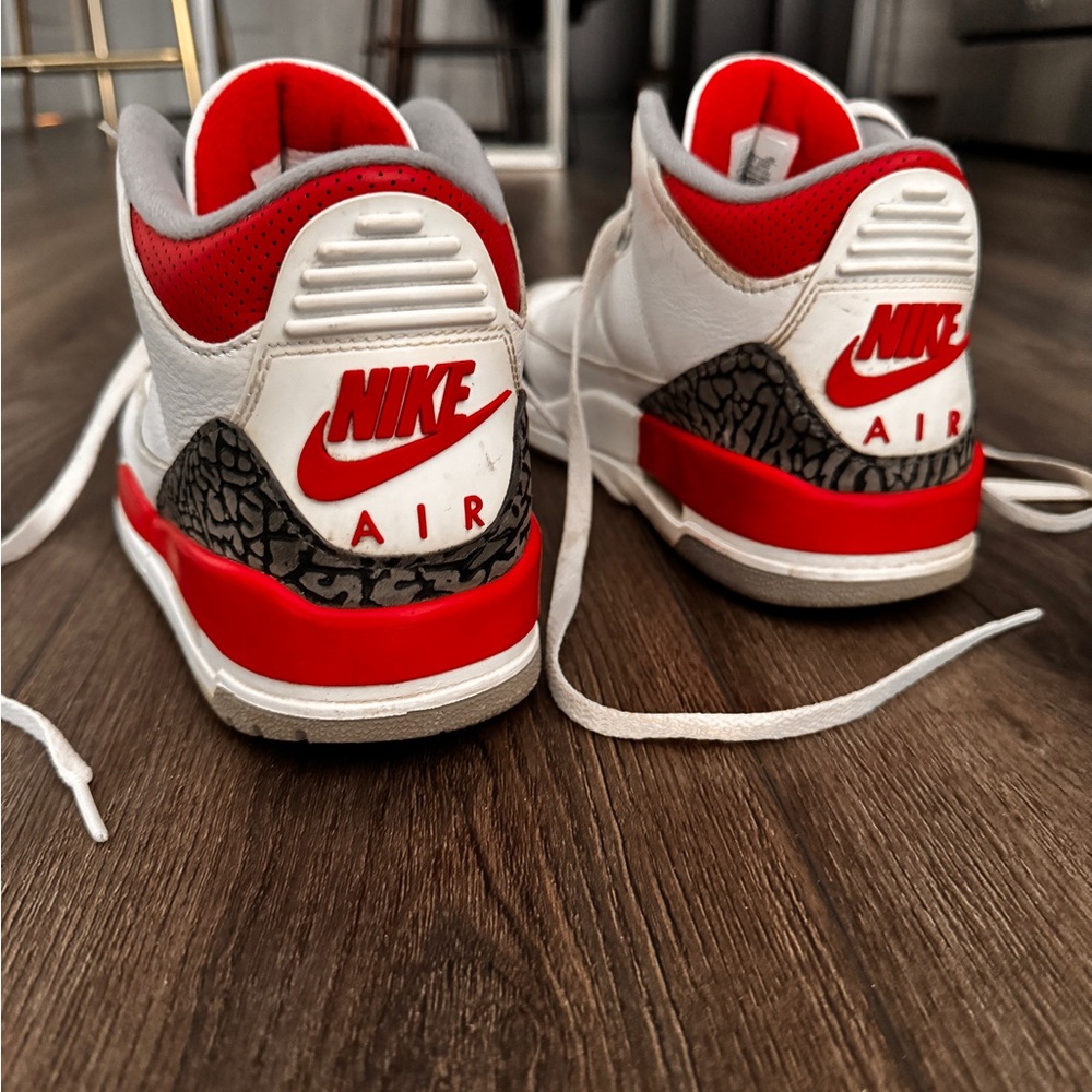 Nike Air Jordan 3 retro Red Fire (2022)